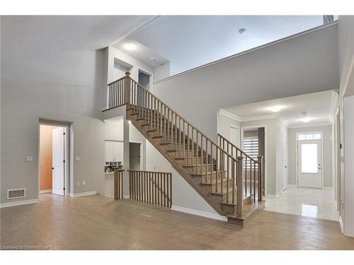 Upper-54 Dyer Crescent, Bracebridge, ON - Indoor Photo Showing Other Room