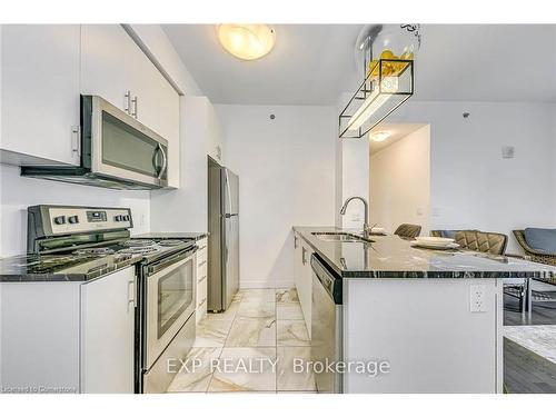 403-2490 Old Bronte Road, Oakville, ON - Indoor Photo Showing Kitchen With Stainless Steel Kitchen With Upgraded Kitchen