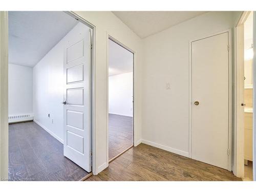 1714-390 Dixon Road, Toronto, ON - Indoor Photo Showing Other Room