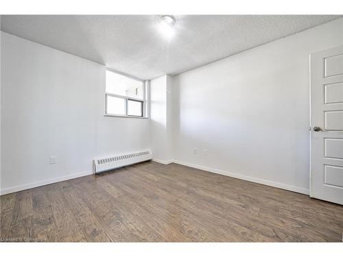 1714-390 Dixon Road, Toronto, ON - Indoor Photo Showing Other Room