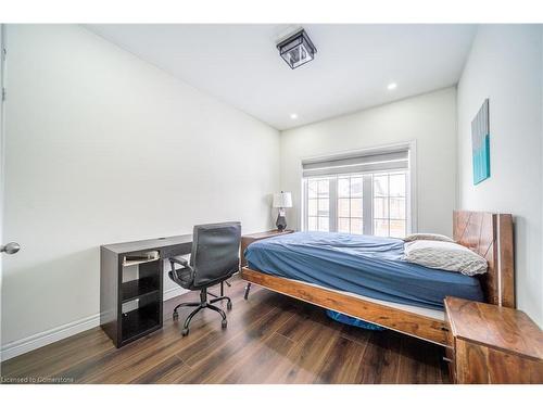 50 Adventura Road, Peel, ON - Indoor Photo Showing Bedroom