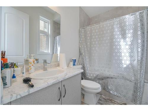 59 Raspberry Ridge, Caledon, ON - Indoor Photo Showing Bathroom