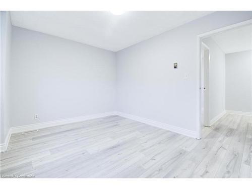 5-445 Pioneer Drive, Kitchener, ON - Indoor Photo Showing Other Room