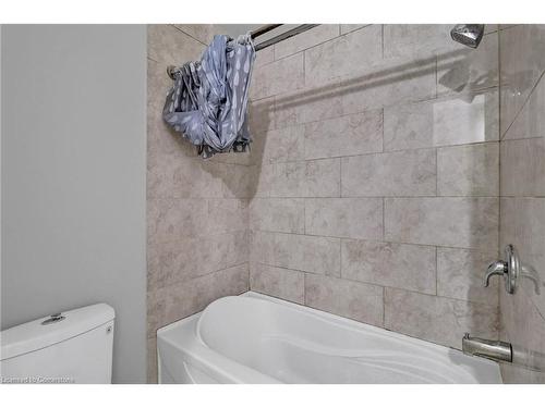 6-270 Timberbank Boulevard, Toronto, ON - Indoor Photo Showing Bathroom