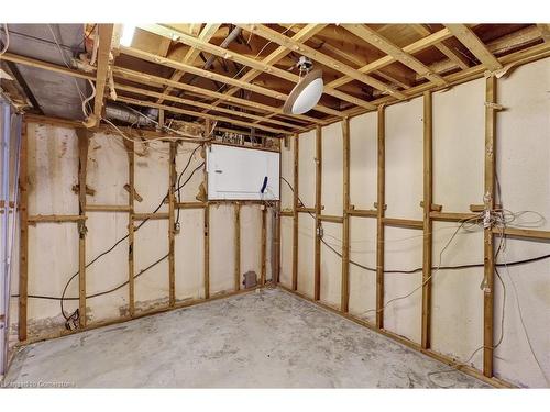 6-270 Timberbank Boulevard, Toronto, ON - Indoor Photo Showing Basement