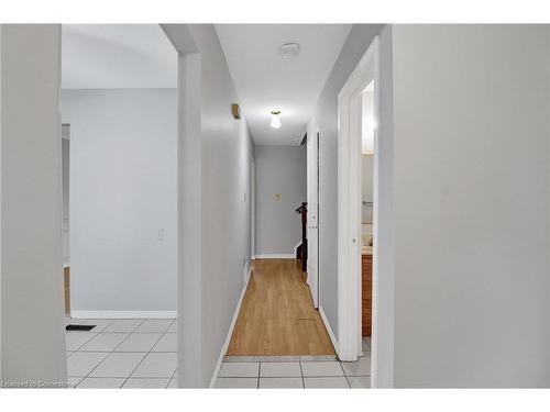 6-270 Timberbank Boulevard, Toronto, ON - Indoor Photo Showing Other Room