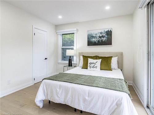 47 Alderney Avenue, Hamilton, ON - Indoor Photo Showing Bedroom