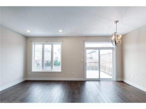 161-1960 Dalmagarry Road, London, ON - Indoor Photo Showing Other Room