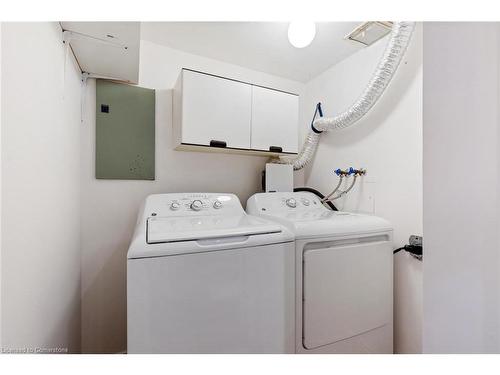 311-310 Mill Street, Peel, ON - Indoor Photo Showing Laundry Room