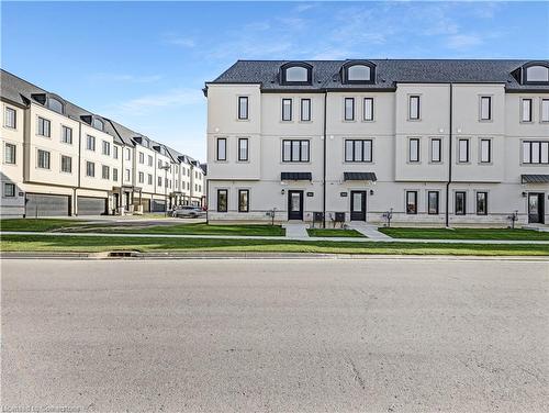 341 Callaway Road, London, ON - Outdoor With Facade