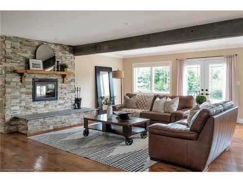 1371 10Th Concession Road West W, Hamilton, ON - Indoor Photo Showing Living Room With Fireplace