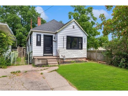 1861 Main Street E, Hamilton, ON - Outdoor