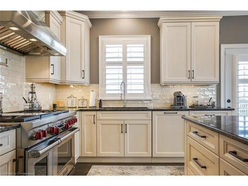 434555 4Th Line, Amaranth, ON - Indoor Photo Showing Kitchen With Upgraded Kitchen