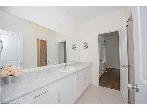 46 Eastman Drive, Brampton, ON - Indoor Photo Showing Bathroom