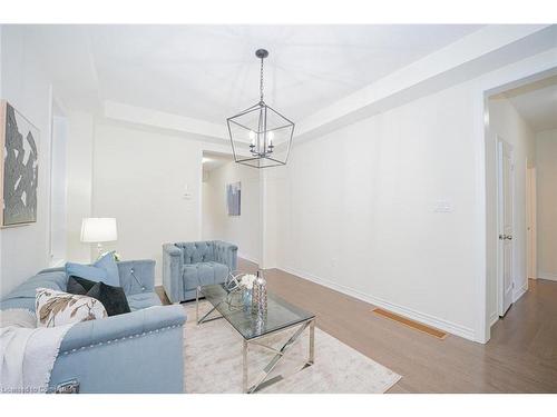 46 Eastman Drive, Brampton, ON - Indoor Photo Showing Living Room