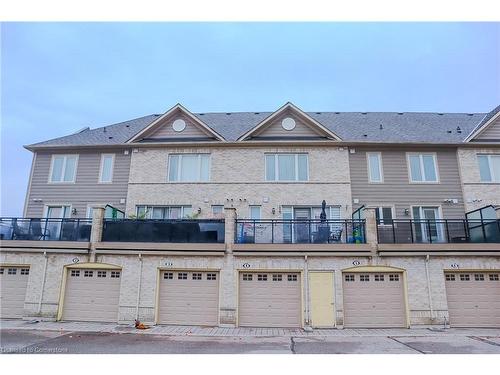 4-60 Fairwood Circle, Brampton, ON - Outdoor