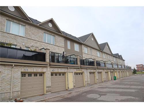 4-60 Fairwood Circle, Brampton, ON - Outdoor