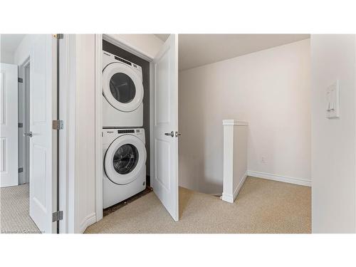 113-77 Diana Avenue, Brantford, ON - Indoor Photo Showing Laundry Room