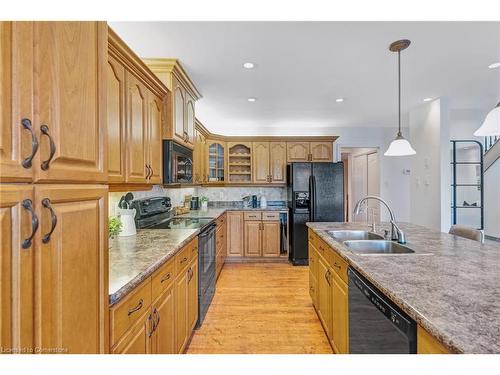 5359 8Th Line, Erin, ON - Indoor Photo Showing Kitchen With Double Sink