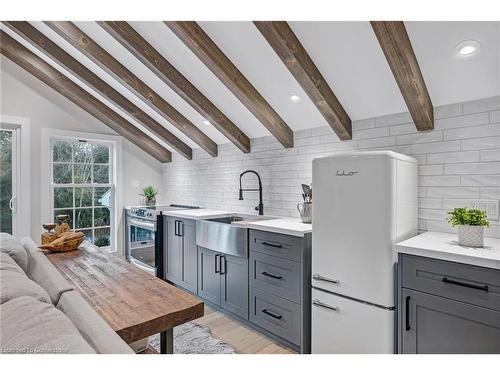 5359 8Th Line, Erin, ON - Indoor Photo Showing Kitchen