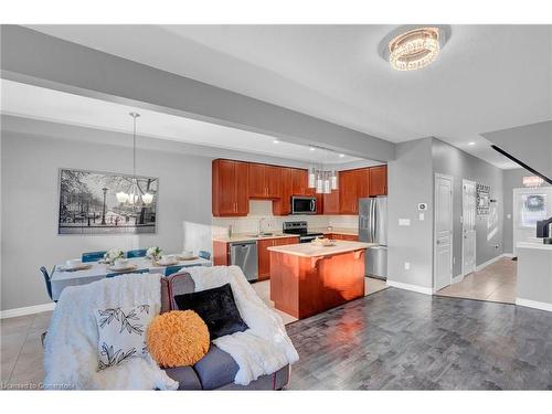 158 Kinsman Drive, Binbrook, ON - Indoor Photo Showing Kitchen