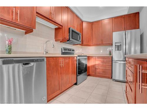 158 Kinsman Drive, Binbrook, ON - Indoor Photo Showing Kitchen With Stainless Steel Kitchen