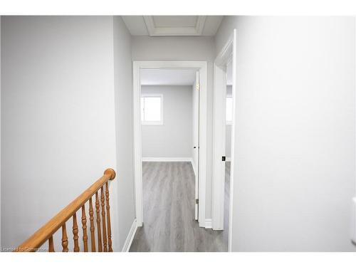 16 Nelson Trail, Welland, ON - Indoor Photo Showing Other Room