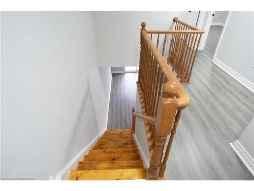 16 Nelson Trail, Welland, ON - Indoor Photo Showing Other Room