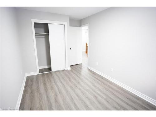 16 Nelson Trail, Welland, ON - Indoor Photo Showing Other Room