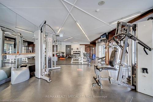 2305-352 Front Street, Toronto, ON - Indoor Photo Showing Gym Room