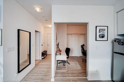 2305-352 Front Street, Toronto, ON - Indoor