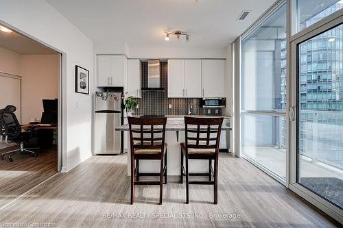 2305-352 Front Street, Toronto, ON - Indoor