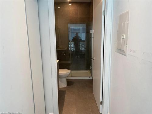 3211-1926 Lakeshore Boulevard W, Toronto, ON - Indoor Photo Showing Bathroom