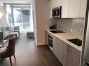 3211-1926 Lakeshore Boulevard W, Toronto, ON  - Indoor Photo Showing Kitchen 