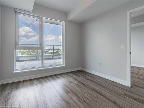 703-1195 The Queensway Avenue, Etobicoke, ON - Indoor Photo Showing Other Room