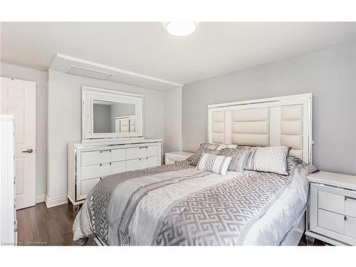 1756 Briarwood Drive, Cambridge, ON - Indoor Photo Showing Bedroom