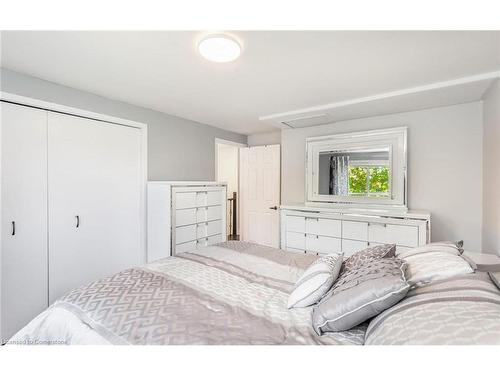 1756 Briarwood Drive, Cambridge, ON - Indoor Photo Showing Bedroom