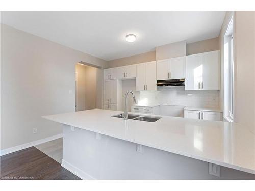 283 Falsetto Street, Ottawa, ON - Indoor Photo Showing Kitchen With Double Sink