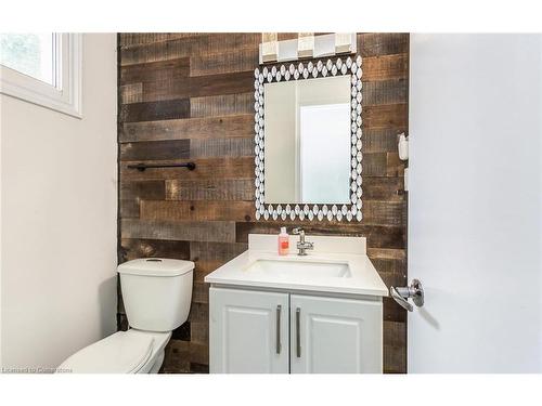 1756 Briarwood Drive, Cambridge, ON - Indoor Photo Showing Bathroom