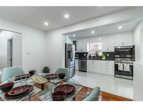 25 Boustead Avenue, Toronto, ON - Indoor Photo Showing Kitchen