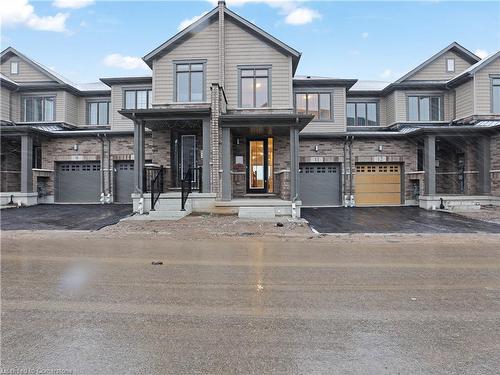 11-400 Newman Drive, Cambridge, ON - Outdoor With Facade