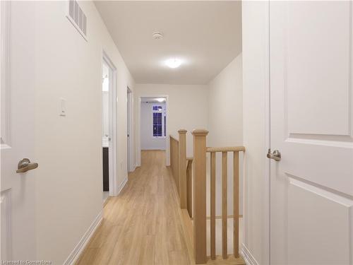 11-400 Newman Drive, Cambridge, ON - Indoor Photo Showing Other Room