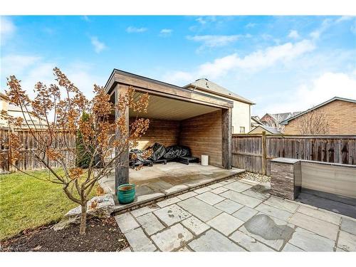 537 Grant Way, Milton, ON - Outdoor