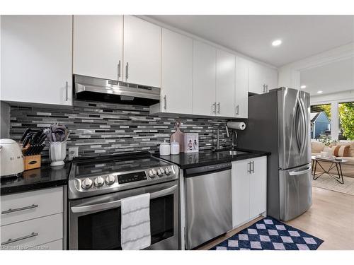 404 Tragina Avenue N, Hamilton, ON - Indoor Photo Showing Kitchen With Stainless Steel Kitchen