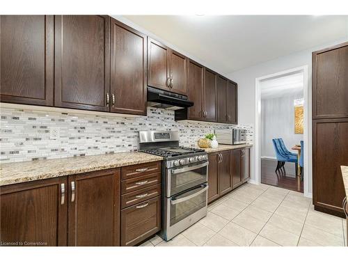 16 Burgess Crescent, Brantford, ON - Indoor Photo Showing Kitchen