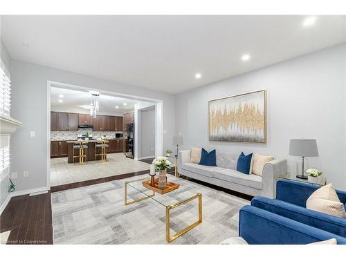 16 Burgess Crescent, Brantford, ON - Indoor Photo Showing Living Room