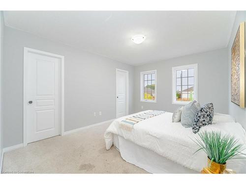 16 Burgess Crescent, Brantford, ON - Indoor Photo Showing Bedroom