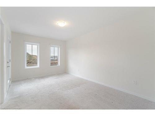 227 Gillespie Drive Drive, Brantford, ON - Indoor Photo Showing Other Room