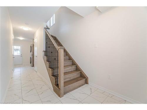 227 Gillespie Drive Drive, Brantford, ON - Indoor Photo Showing Other Room