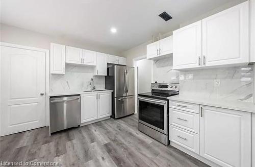 Upper-313 Ashbury Road, Oakville, ON - Indoor Photo Showing Kitchen